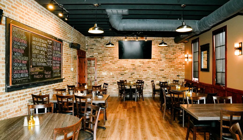 Village pub parth room