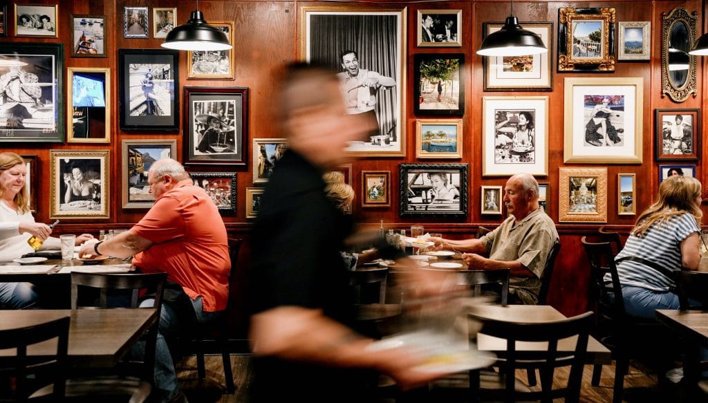 Village Pub Italian Restaurant Chicago 102