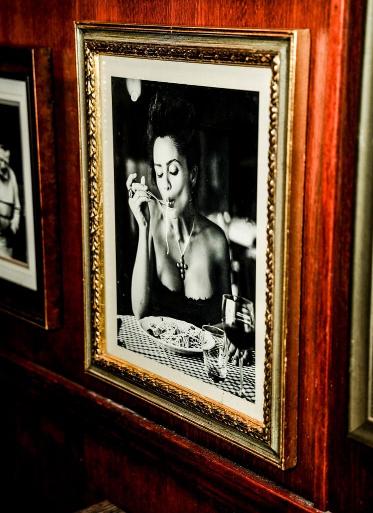 Village Pub Italian Restaurant Chicago 14
