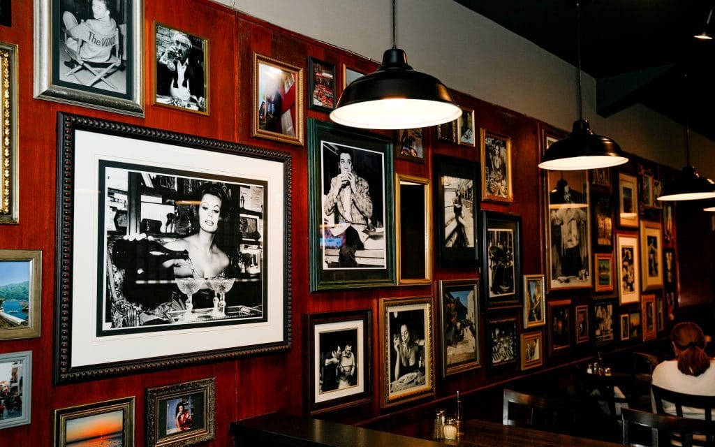 Village Pub Italian Restaurant Chicago 4