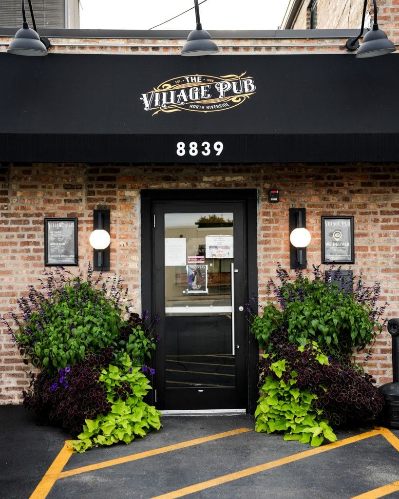 Village Pub Italian Restaurant Chicago 6