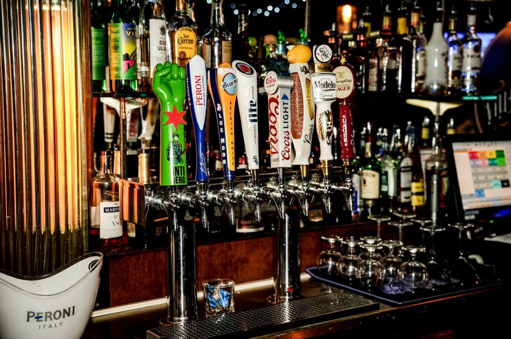 Village Pub Italian Restaurant Chicago 8